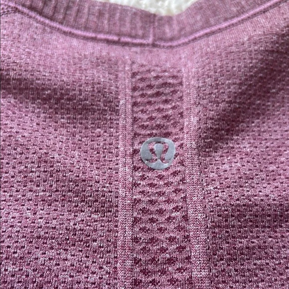 Lululemon Swiftly Tech Short Sleeve Top - Picture 3 of 4